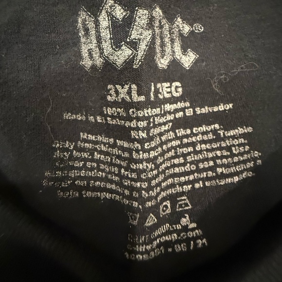 AC/DC Black and White Graphic T-Shirt – Size 3XL - Picture 3 of 3